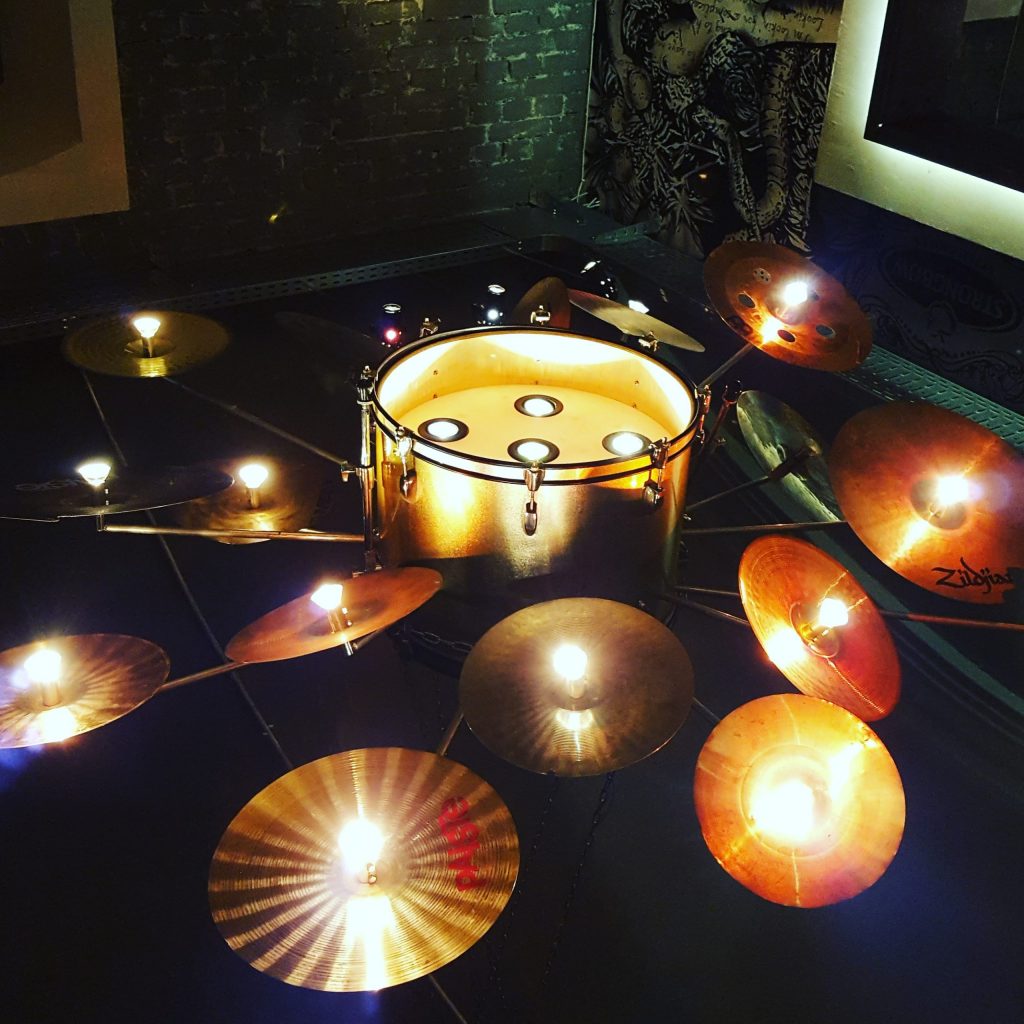 Batería convertida en lámpara